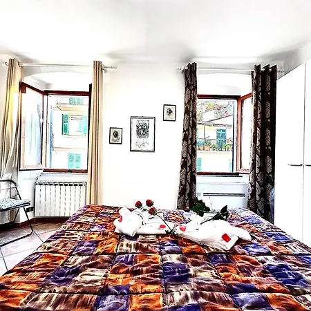 Ubetty Village Center Two-bedrooms 5terreparco * Риомаджиоре